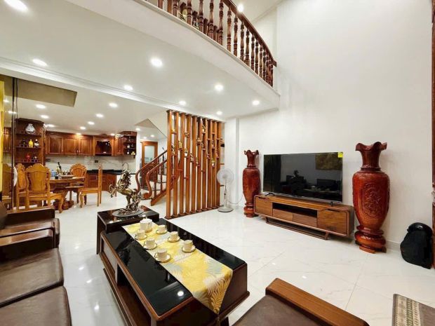 Biệt thự 5 lầu cực đẹp, đẳng cấp tân cổ điển, trung tâm gò 6626001