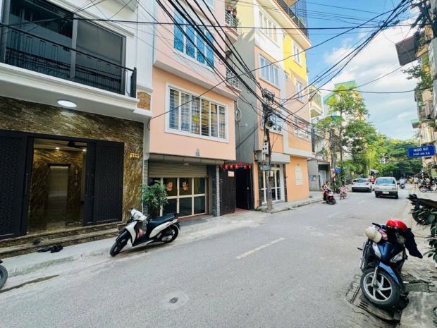Ô tô tránh phố minh khai. kinh doanh, ở vip, giá chỉ 8.6 tỷ. 6627449