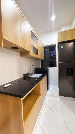 Chung cư cầu giấy- view phố  - full nội thất - ô tô đỗ 6627794