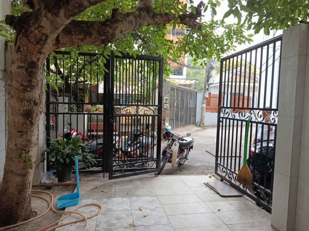 Chính chủ tự xấy,  cần bán gấp nhà lô góc 70m2 đường số 102 6628505