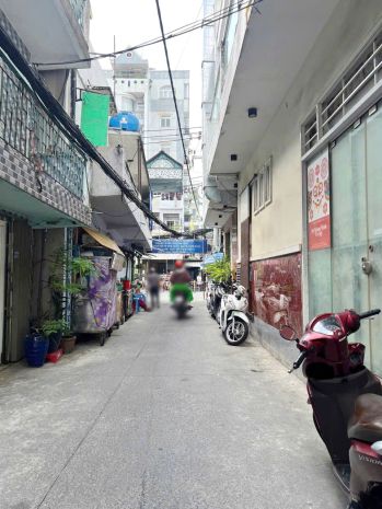 Nhà hẻm ôtô vị trí đẹp 3.3x16.5m nguyễn thị tần p2q8. giá 6630365