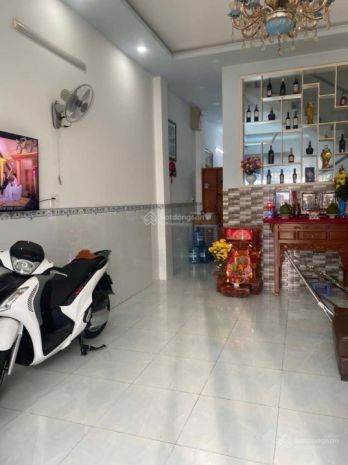 Bán nhà mặt tiền 4 tầng 5x20m, đường 12m, dòng tiền cho 6630637
