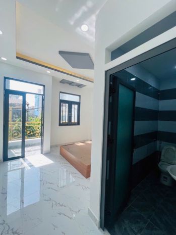 Nhà mới 100 3 tầng chiến lược- sát tên lửa 6631395