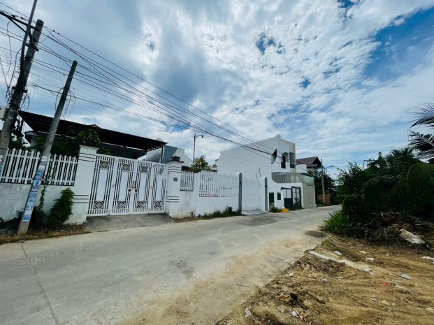 Bán 2 lô liền kề mặt tiền đường liên hoa, xã vĩnh ngọc 6631400