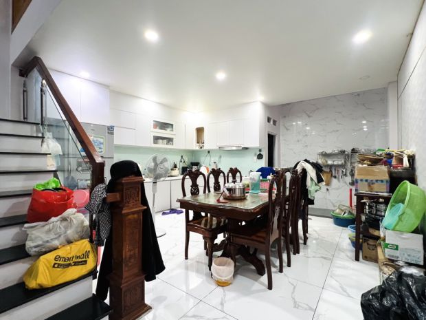 Bán nhà 4 tầng mái thái siêu đẹp  chủ xây kiên cố - hẻm trư 6632396