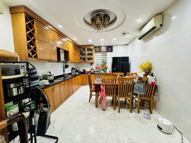 Bán gấp mặt ngõ 58m giá 11.8  tỷ ô tô kinh doanh tại văn 6634216
