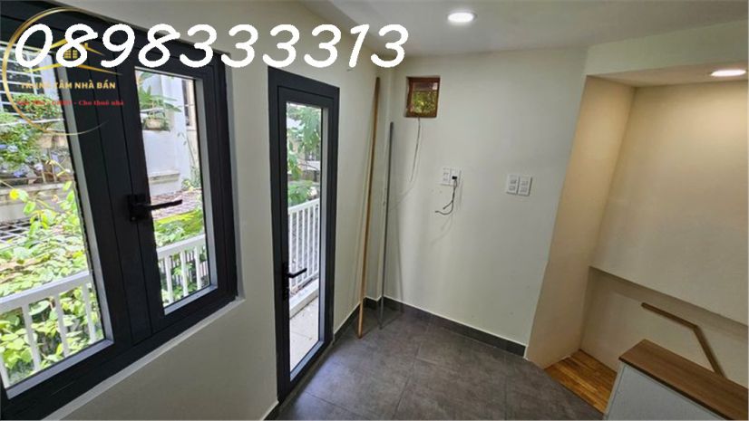 Bán nhà 2919 bùi thị xuân, dt 3x4m, trệt 2 lầu, gần sân 6634556