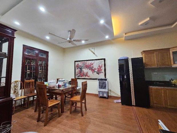 Nhà đẹp ga ra ô tô phố xuân la tây hồ hà nội 30 tỷ. mặt tiên 6634782