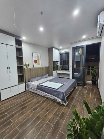 Vũ tông phan  24 tỷ ,92m2, 7 tầng, thanh máy, gara ô tô, 6636044