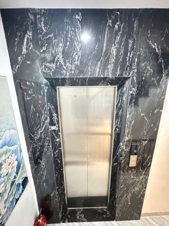 Nhà đẹp cổ nhuế -6t- oto cách 50 m - thang máy - hệ thống 6636592