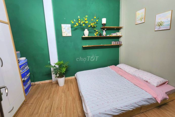 Cho thuê nhà 3 tầng thụy khuê đầy đủ nội thất. 6637094