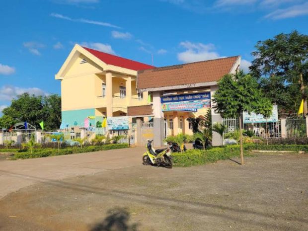Đất vườn mt 1ha, có suối  xã ea nuôl đắk lắk 6637194