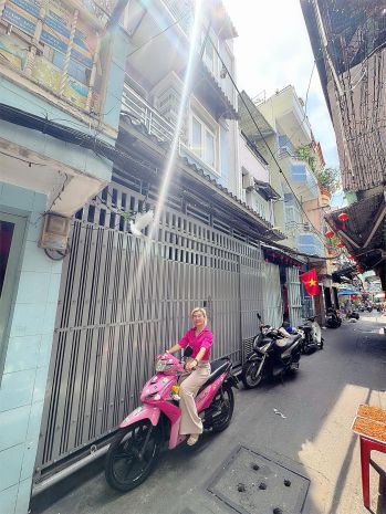 Ngang lớn 5,2m hiếm bán nhà 4 tầng - mặt tiền hxh kinh 6637398
