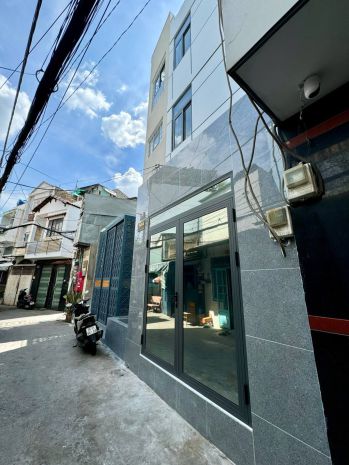Cần bán nhà  lũy bán bích ,dt:17m2,3 tầng,3,15 tỷ 6637885