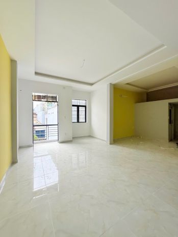 Siêu phẩm sắp hoàn thiện muôn vàn tiện ích xung quanh, 6638286