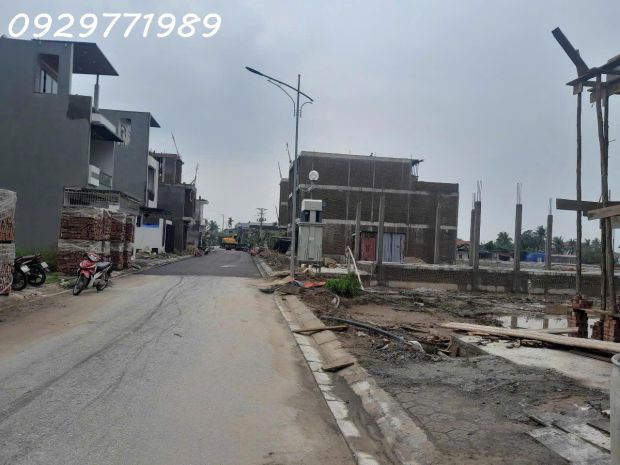 Cần bán gấp lô đất 100m2 ở khu tái định cư  đặc khu cát 6638914
