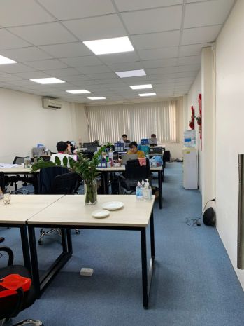 Cho thuê nhà 80m2, 7 tầng mai dịch, thang máy, thông sàn, 6639054