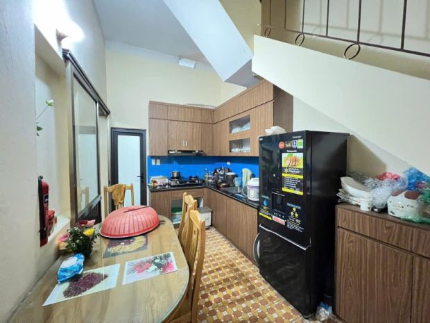Bán nhà trong ngõ trần cung cầu giấy: 55m2, 3 tầng, 4 phòng 6639111