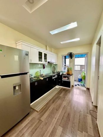 Bán gấp căn hộ 65m² - 2 ngủ, 2 vs - nội thất xịn sò - 6639148