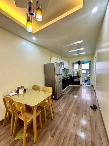 Bán gấp căn hộ 65m² - 2 ngủ, 2 vs - nội thất xịn sò - 6639150