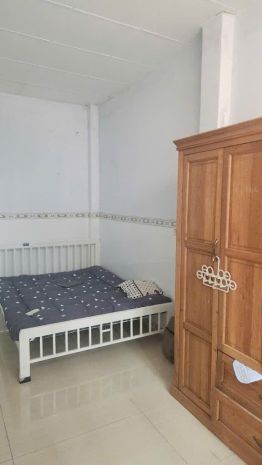Sát mặt tiền xóm chiếu diện tích 50 m2 
có 5 tỷ  trung tâm 6640008