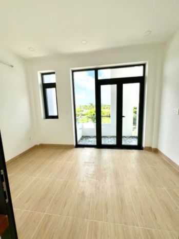 Phong chuyên nhà phố giá rẻ tphcm 6640201