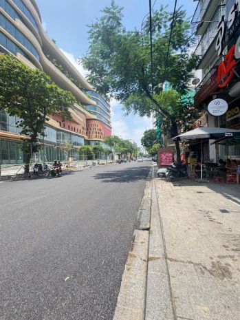 Vip mặt phố ba đình  130m²  9 tầng thang máy  ô tô tránh 6640990