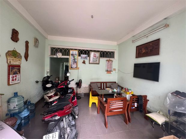 Bán nhà 4x16m, 3 tầng  hẻm 6m phan huy ích, kế bên emart, 6641859