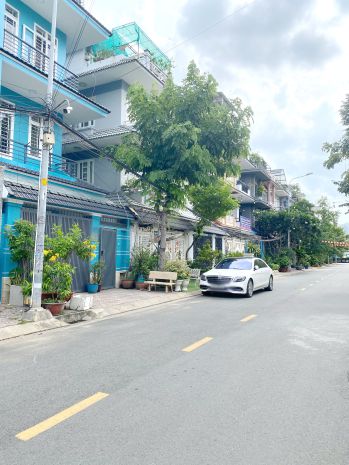 Bán biệt thự 6x17m, kdc cao lỗ p4 q8 6642114