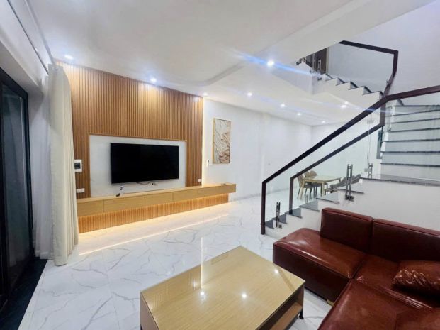 Bán nhà ngõ 173 phố hoàng hoa thám 58m2 x 3 tầng, nhà đẹp 6642973