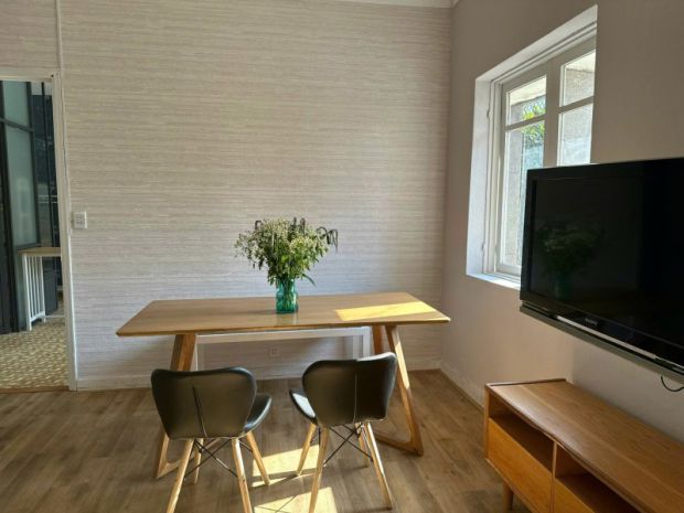 Bán nhà cc phú nhuận 60m2 ngang 6m 2 pn trung tâm pn đẹp 6643262