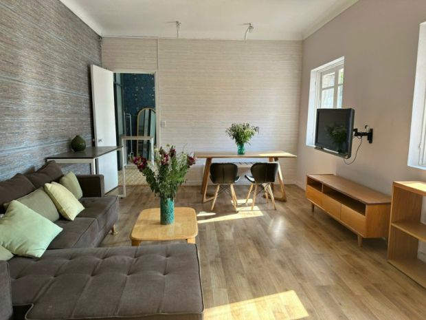 Bán nhà cc phú nhuận 60m2 ngang 6m 2 pn trung tâm pn đẹp 6643263