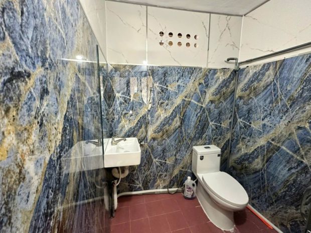 Bán nhà cc phú nhuận 60m2 ngang 6m 2 pn trung tâm pn đẹp 6643264