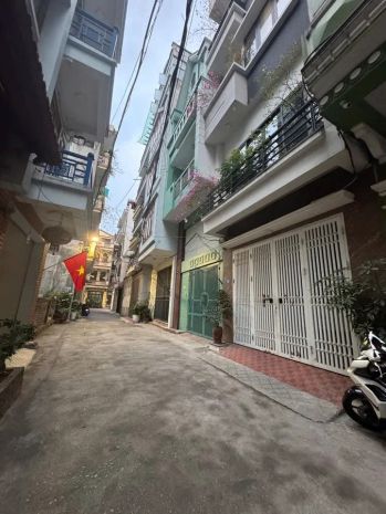 Nhà đẹp dân xây phân lô ô tô thông  nguyễn văn cừ 95m2 x 6 6643950