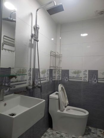 Bán nhà mới vương thừa vũ 51m 5 tầng, 2  thoáng vĩnh viễn, 6643977