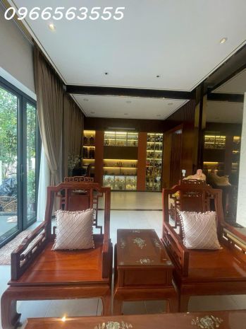 Bán biệt thự khu nam - phú mỹ hưng - quận 7 , giá tốt- 38.5 6644232
