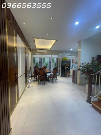 Bán biệt thự khu nam - phú mỹ hưng - quận 7 , giá tốt- 38.5 6644235