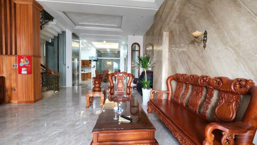 Bán biệt thự tâm huyết mt đường 44, p14, gò vấp, dt 10x28m, 6644731