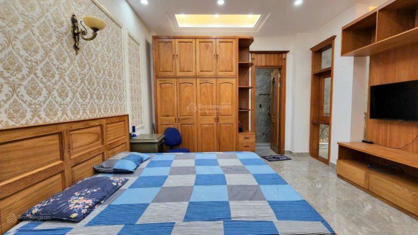 Bán biệt thự tâm huyết mt đường 44, p14, gò vấp, dt 10x28m, 6644733