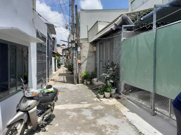 Nhà xưởng 116m2, nở hậu, lô góc  an phú đông 3 q12 6645596