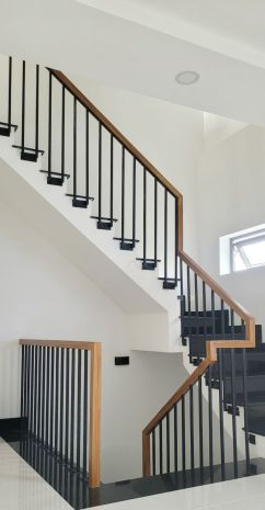 Tôi chủ nhà cho thuê nhà mới, căn góc, 92m2_ 5t vỉa hè, 6646211