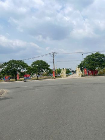 Bán đất 1409m2 full thổ giá 45 tỷ đường 7m quốc lộ 1a. 6646266