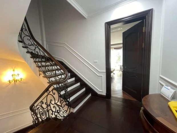 Nhà mình cho thuê nhà lô góc, mới, mai hắc đế vỉa hè 6646357