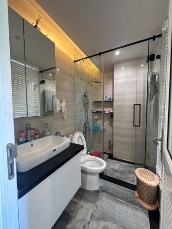 Ôto trong nhà hưng phú p10q8 full nội thất cao cấp 6646863
