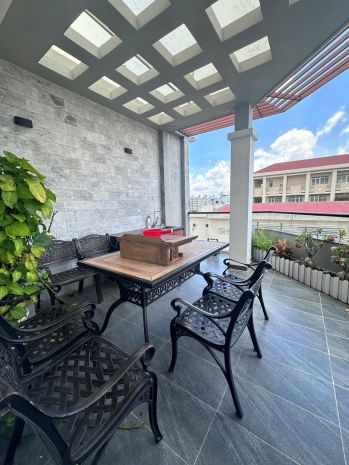 Ôto trong nhà hưng phú p10q8 full nội thất cao cấp 6646864