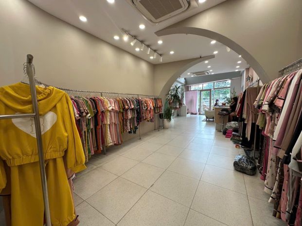 Bán nhà mặt phố hồng tiến  vị trí kinh doanh siêu lợi 6647105