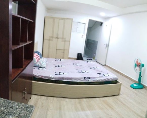 Cho thuê chdv ngay cầu thị nghè,bình thạnh,25m2,wcr, 4tr 6647216