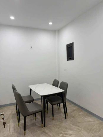 Tt hai bà trưng, cách mặt phố 5m, nhà mới nở hậu ở ngay 6647331