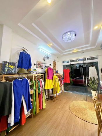 Nhà  hẻm ôtô đường nhất chi mai phường 13 quận tân bình. 6647443