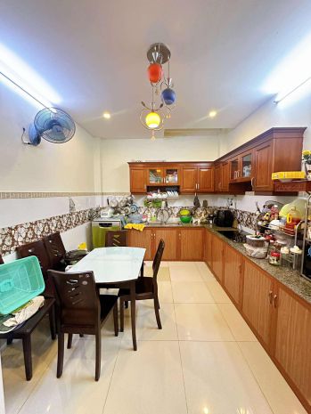 Nhà  hẻm ôtô đường nhất chi mai phường 13 quận tân bình. 6647444